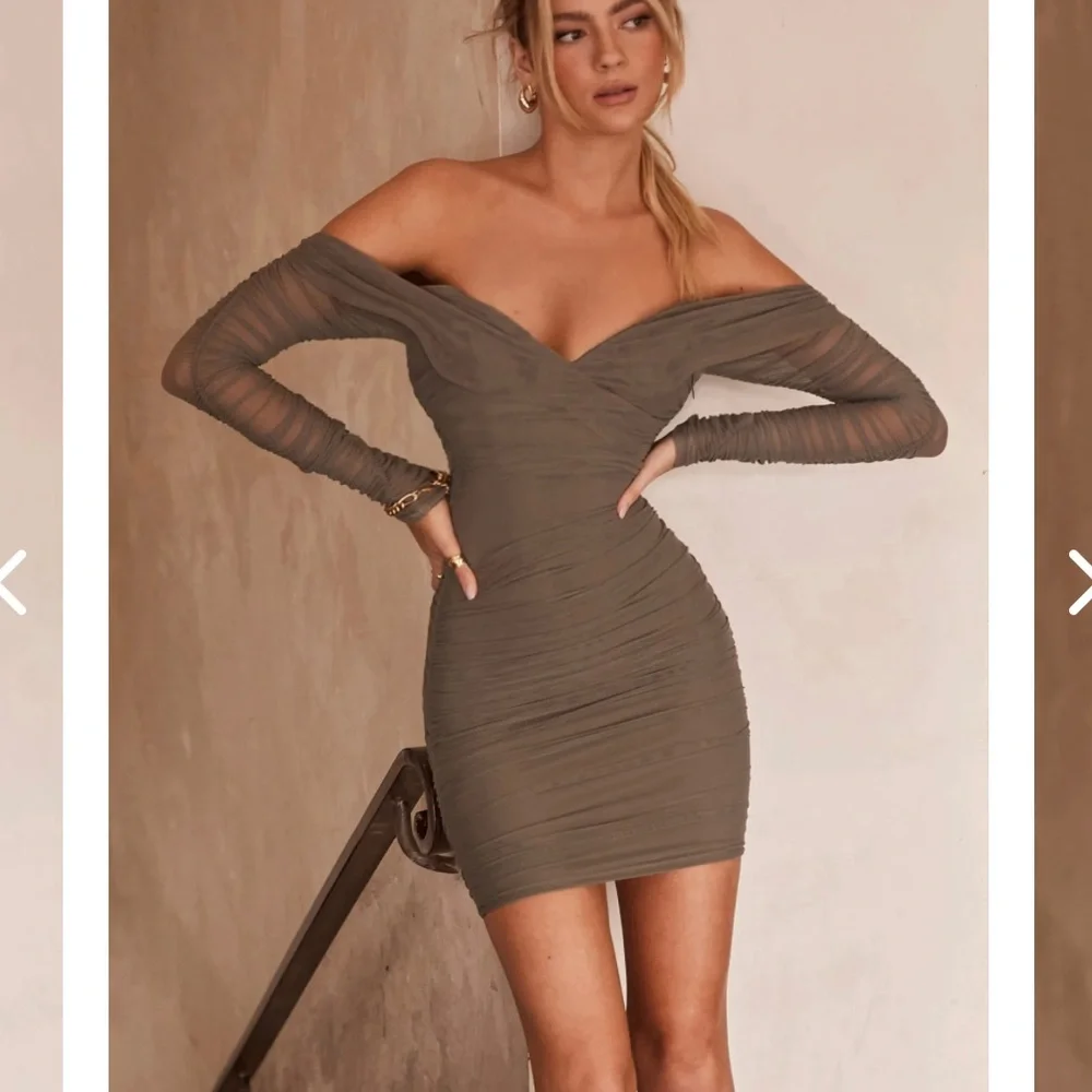NWT Selfie Leslie Olive Moonrise Off The Shoulder Long Sleeve Rouched Mini Dress - Picture 2 of 7